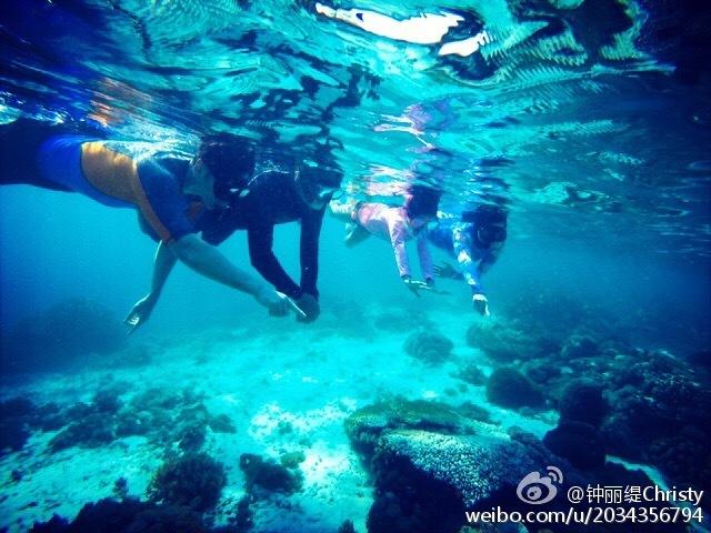 逃出平静乡村