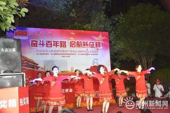 这一电商巨头宣布:裁员!